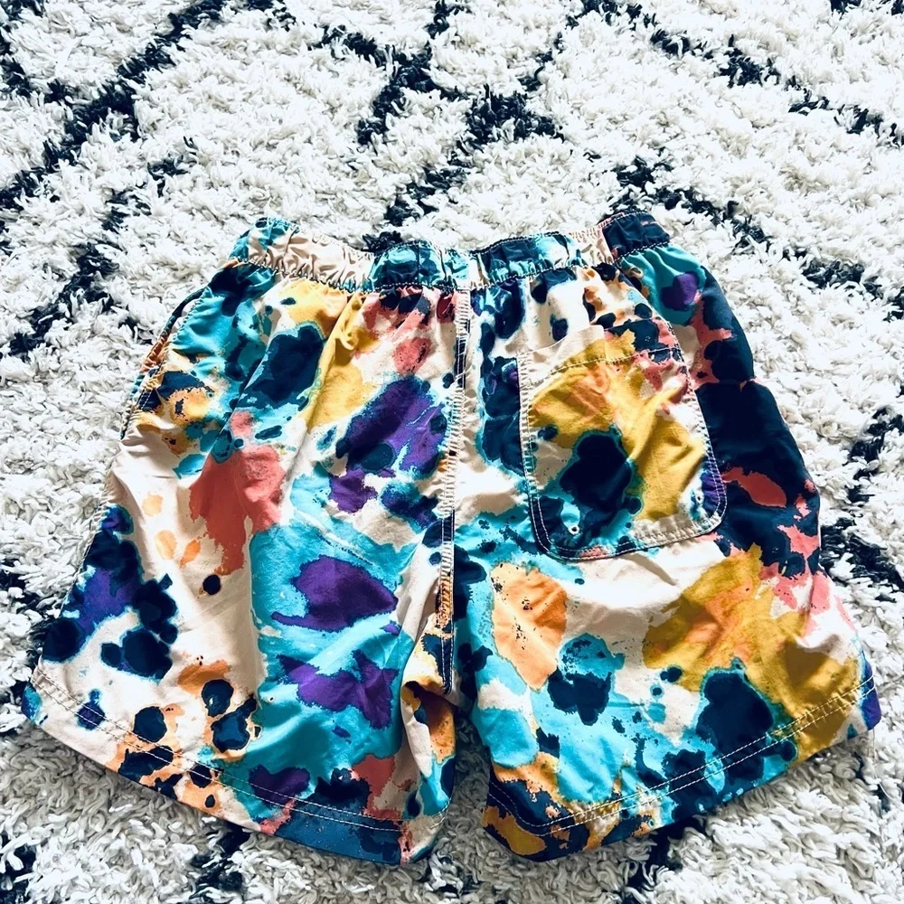 Urban Outfitters Mens Retro Swimming Shorts Size Medium